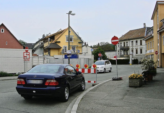 Seit gestern gilt die Einbahnregelung ...mging sie gestern  kurzerhand zu Fu.   | Foto: vl