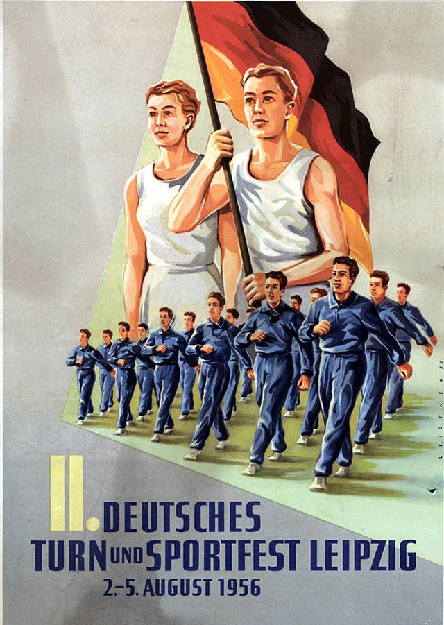 Festefeiern geht anders: Der Sport die...Anabolikum  und  der WM-Ball von 1954   | Foto: haus der Geschichte