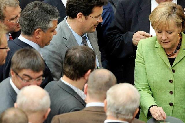 Merkel setzt Rettungspaket für den Euro durch