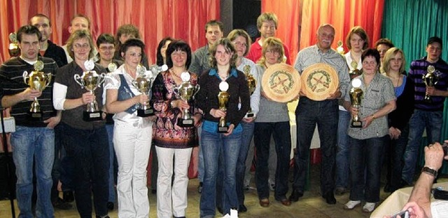 Die Gewinner des Todtnauer Firmenpokalschieens.   | Foto: Privat