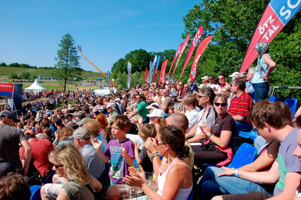 Der Mountainbike-Weltcup in Offenburg-Rammerseier zieht fast 25.000 Zuschauer in seinen Bann.