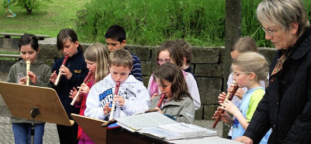 Musik ist an der Eichendorff-Schule se...n-Kinder beim Schulfest nicht fehlen.   | Foto: Thomas Loisl Mink