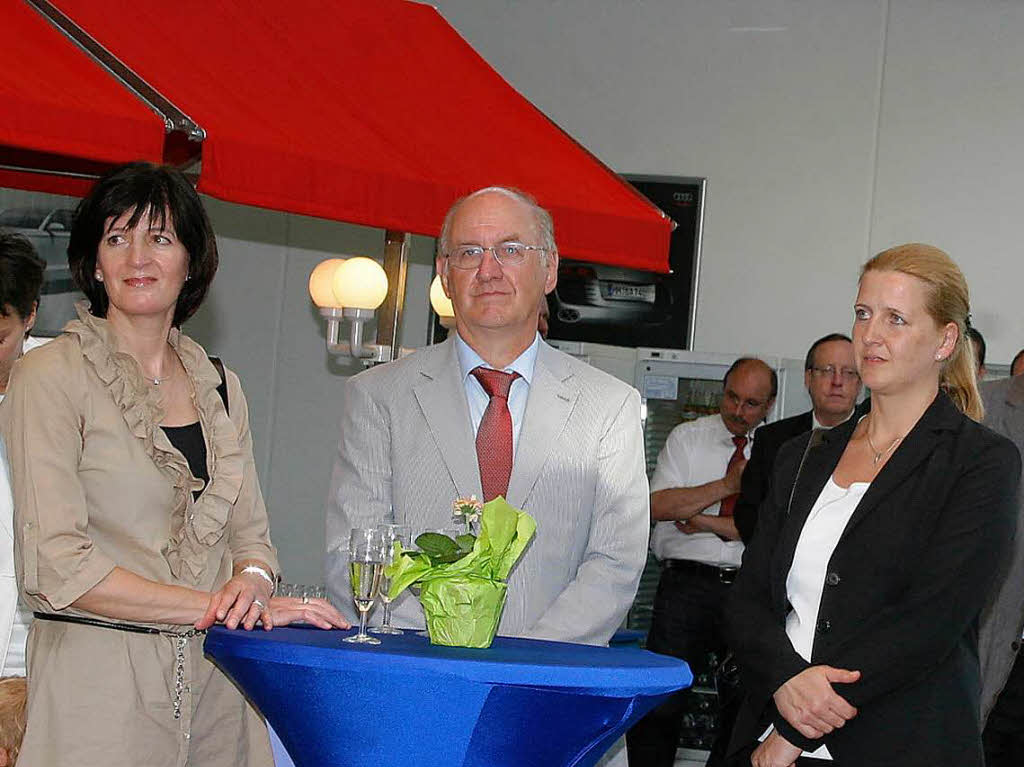 Susanne Link, Herbert Wasmer (Volksbank Aufsichtsrat) mit Tochter Heike.