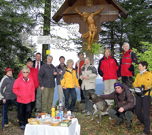 Mit einer kleinen Feier mitsamt  Umtru...erein Ortsgruppe Todtmoos gefeiert.     | Foto: Hans-Dieter Folles