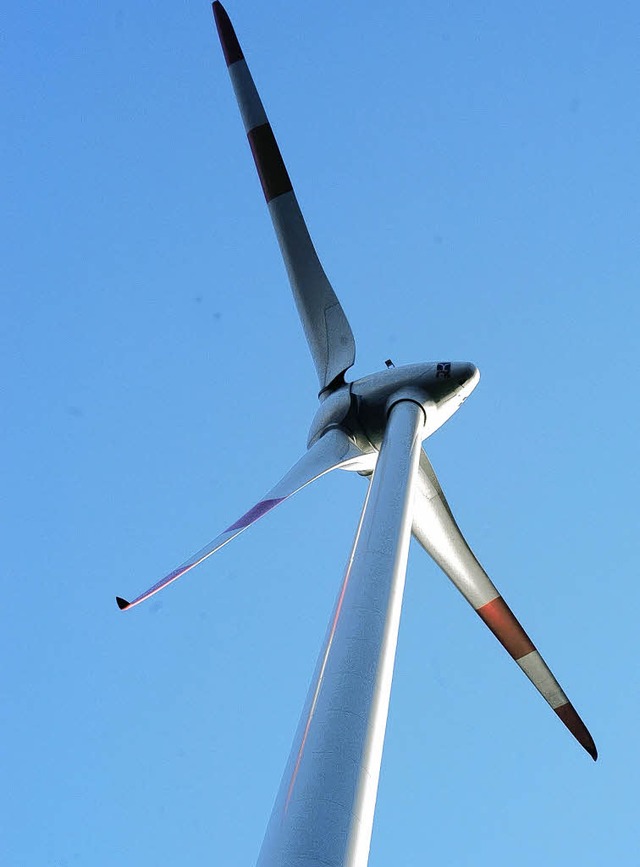 Mit Windkraft wird in Frhnd schon meh...om produziert, als das Dorf bentigt.   | Foto: Robert Bergmann