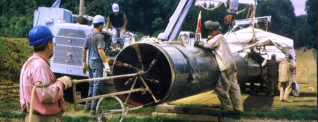 Verlegung der zweiten Pipeline im Jahr 2002   | Foto: Privat