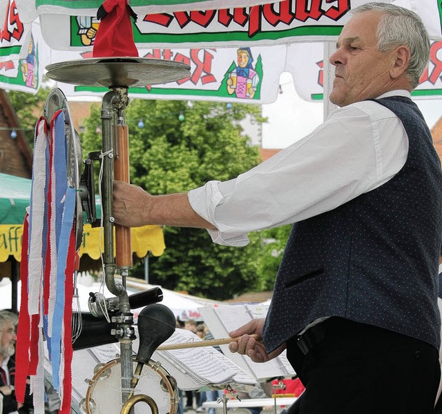 Hansjrg und die Polkapunks spielen beim 1. Schopffest.  | Foto: wd