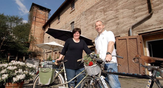 Rick und Mary Beth Holladay wollen aus...egelei einen Ort fr Knstler schaffen  | Foto: Birgit-Cathrin Duval / bcmpress