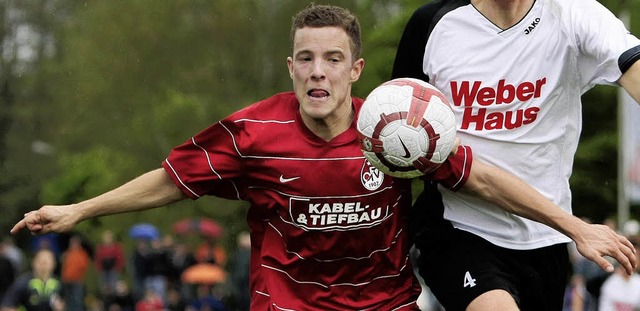 Mit breiter Brust nach vorne spielen w... aber  an einer Verletzung laboriert.   | Foto: faruk nver (archiv)