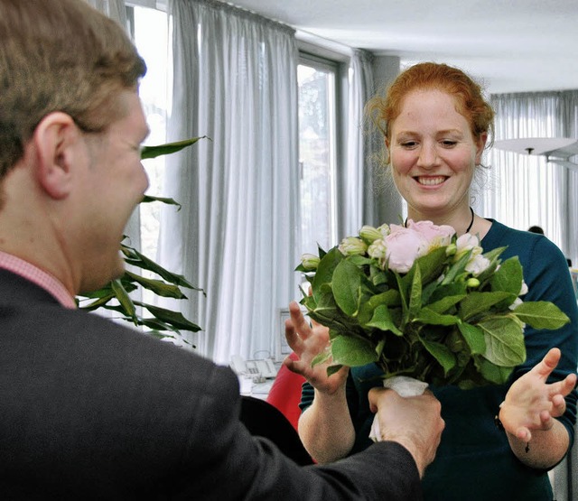 Es mssen ja nicht gleich Blumen sein,...arbeitergesprch sollte Pflicht sein.   | Foto: J.Schierenbeck/dpa/gms