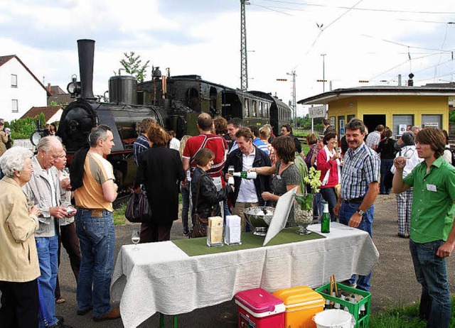 Hans, Margrit und Sohn Maximilian vom ...fahrt in Haltingen fr gute Stimmung.   | Foto: Norbert Sedlak