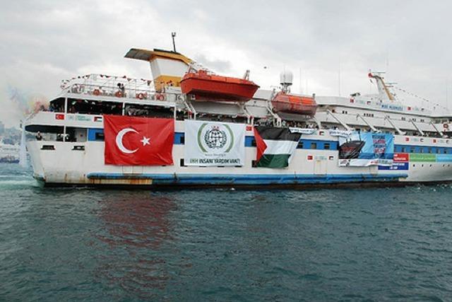 Israel strmt Schiff: Wahrscheinlich 10 Tote