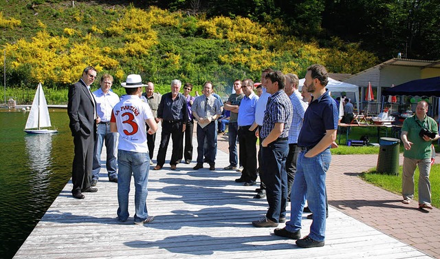 Wie ist die Technik im Albgau-Freibad ... Seelbacher Gemeinderat auf Infotour.   | Foto: gemeinde