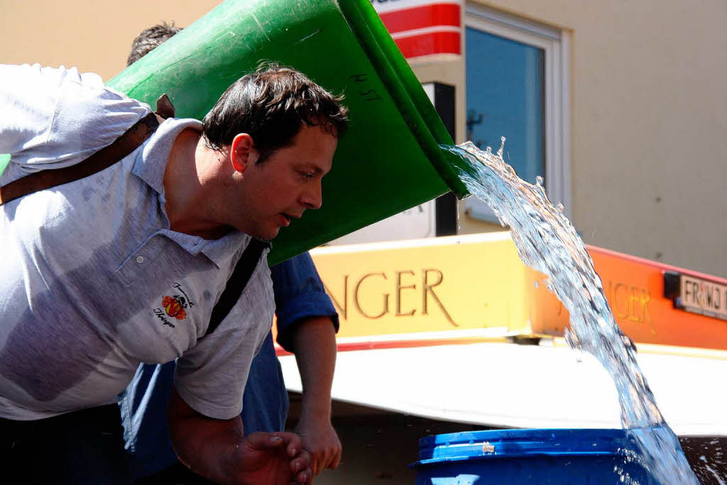 Bei der Winzerolympiade mussten die Teilnehmer ihre Geschicklichkeit unter Beweis stellen.