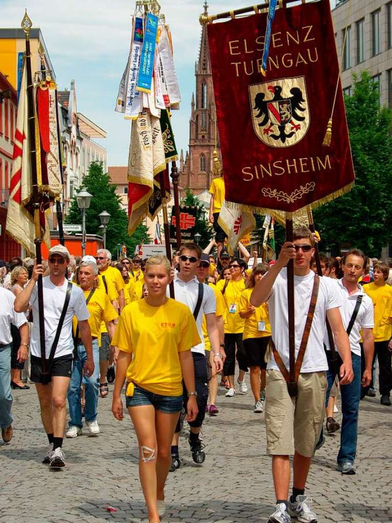 Mit einem Festumzug endete am Sonntag das Landesturnfest in Offenburg.