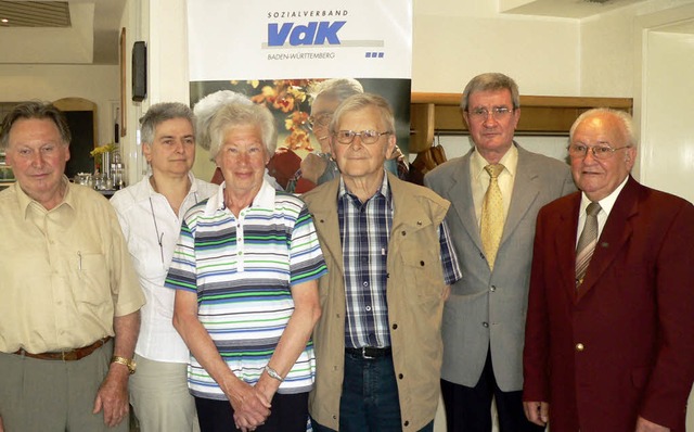 In der Kreisverbandskonferenz des  VdK... ist Christiane Seger (2. von links).   | Foto: Georg Diehl
