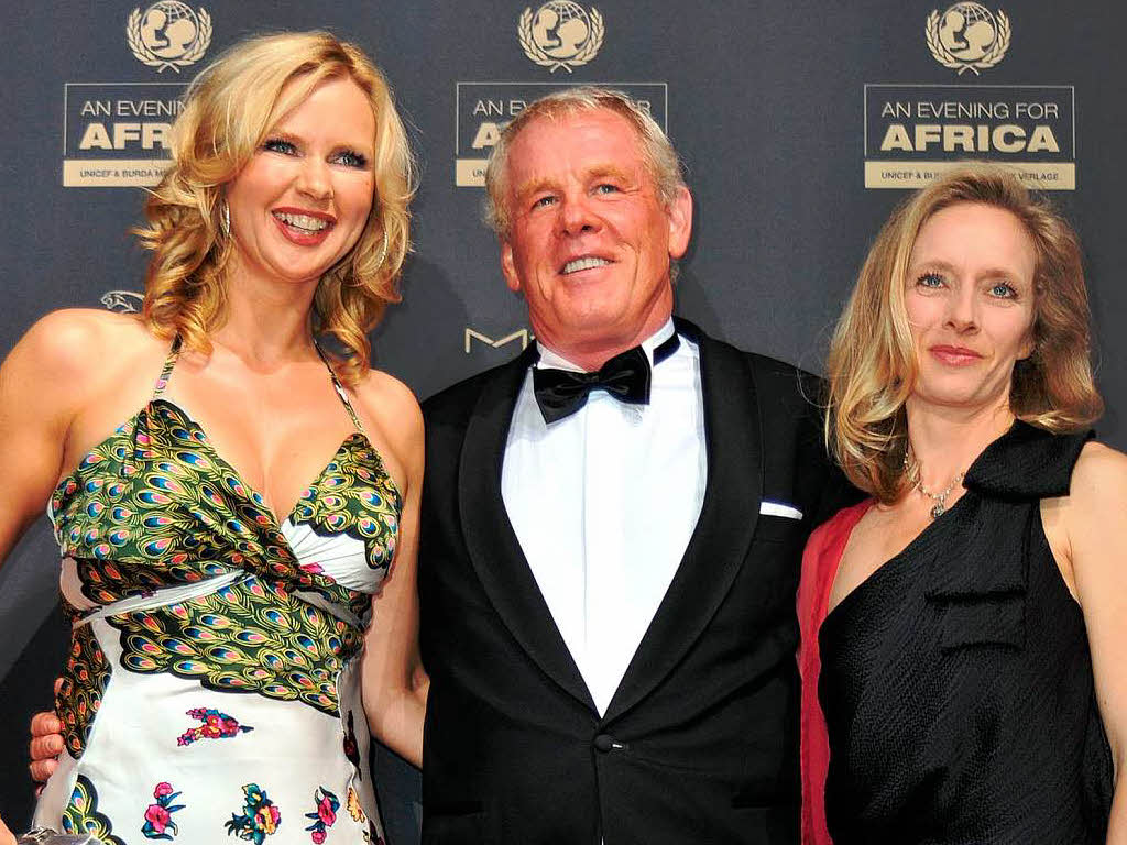 Bei der Unicef-Gala in Offenburg: Schauspielerin Veronica Ferres, Hollywoodschauspieler Nick Nolte und seine Lebensgefhrtin Clytie Lane