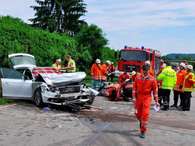 Drei Schwerverletzte forderte am Mittw...n Unfall auf der B 314 bei Sthlingen.  | Foto: Martin Ganz