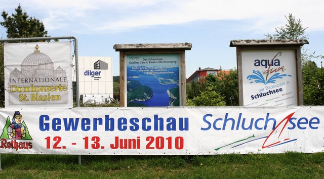 An den Ortseingngen wird seit Wochen ...eschau Schluchsee&#8220; hingewiesen.   | Foto: Roswitha Klaiber