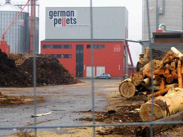 Am 14. April durchsuchte die Polizei die Firma German Pellets.  | Foto: Jrg Reitmayer