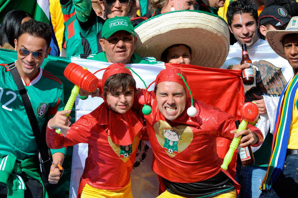 Fans und Folklore, Musik und Tanz: Die Erffnungsfeier der WM in Johannesburg.