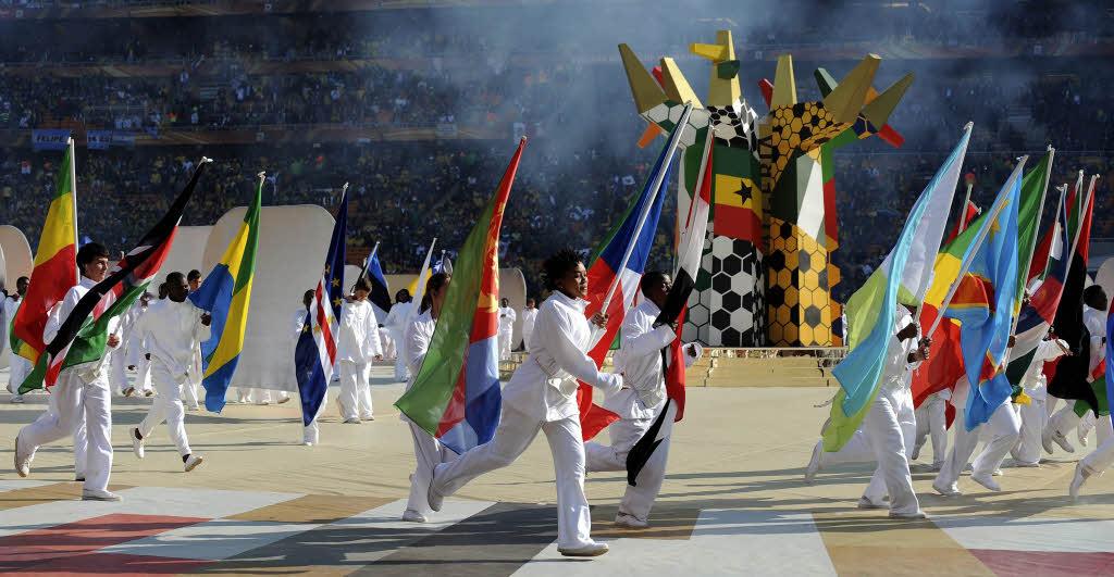 Fans und Folklore, Musik und Tanz: Die Erffnungsfeier der WM in Johannesburg.