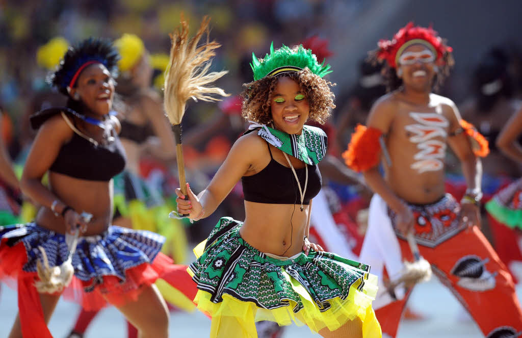 Fans und Folklore, Musik und Tanz: Die Erffnungsfeier der WM in Johannesburg.