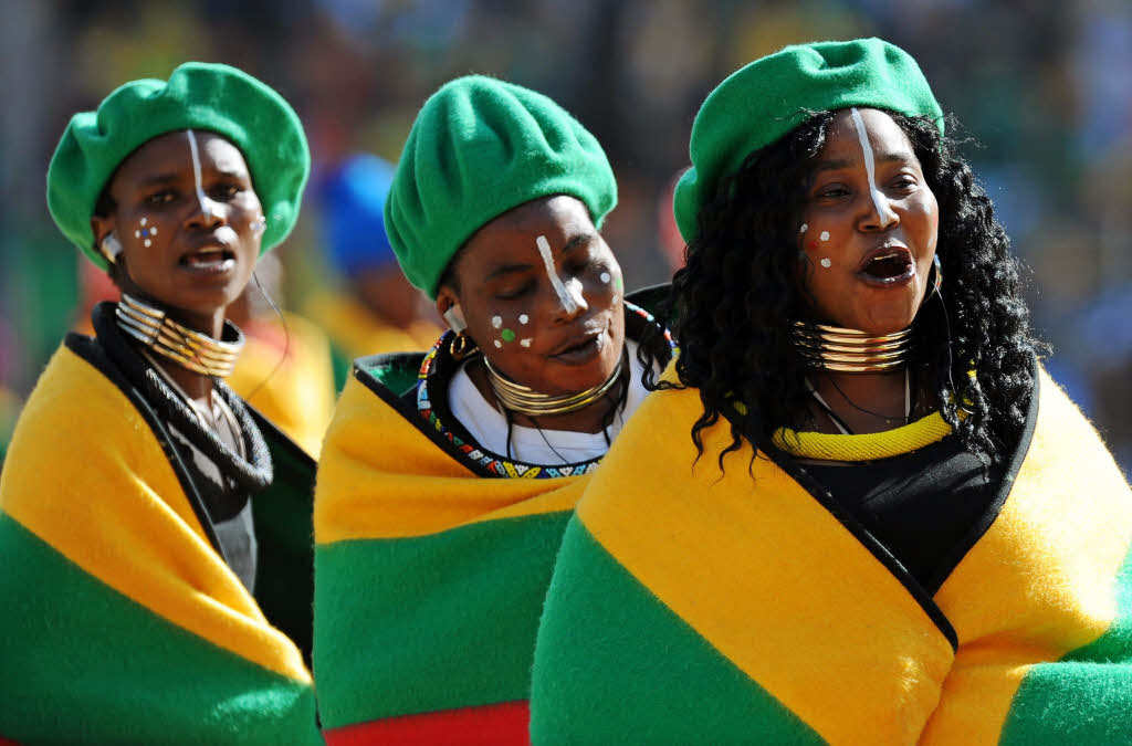 Fans und Folklore, Musik und Tanz: Die Erffnungsfeier der WM in Johannesburg.