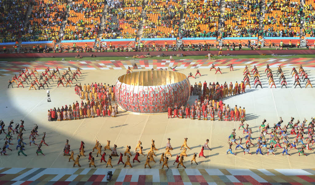 Fans und Folklore, Musik und Tanz: Die Erffnungsfeier der WM in Johannesburg.