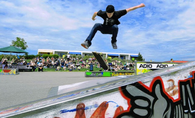 Beim Skater-Turnier  dabei war auch  M... von der Gruppe Busbahnhof, kurz BBH.   | Foto: rita eggstein