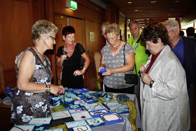 Nach Herzenslust gestbert werden konn...n Verkaufsstnden beim Lady&#39;s Day.  | Foto: Andreas Bhm