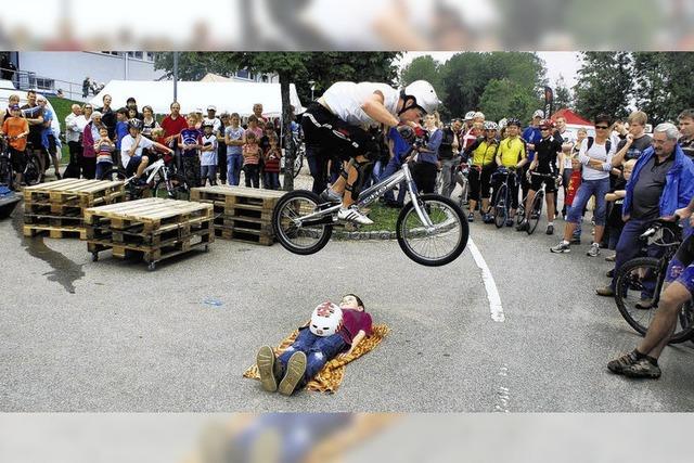 Feststimmung vor der Haagwaldhalle