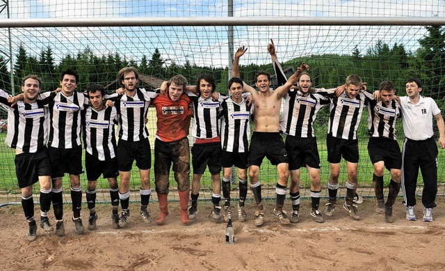 Bezirksliga, wir kommen: Die Saiger Fu... der Vorrundenspiele erreichen wollen.  | Foto: patrick seeger