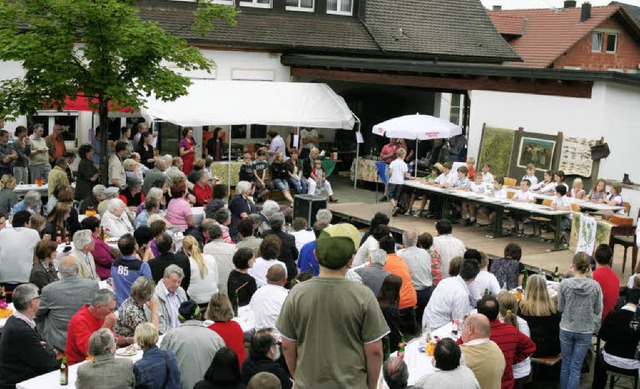 Bestens besucht war das Fest der Grundschule in Broggingen.  | Foto: Thilo Bergmann