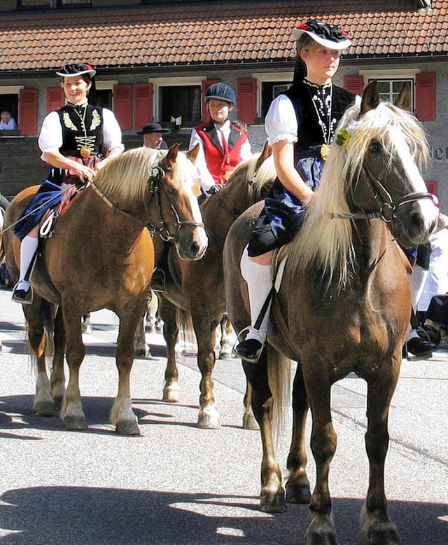 Groe Reiterprozession zu Eulogi in Lenzkirch  | Foto: Manfred-G. Haderer