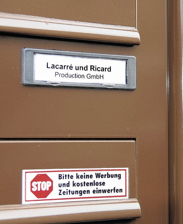 Nur das Briefkastenschild weist noch a..., was fr die Glubiger brig blieb.    | Foto: Dangel