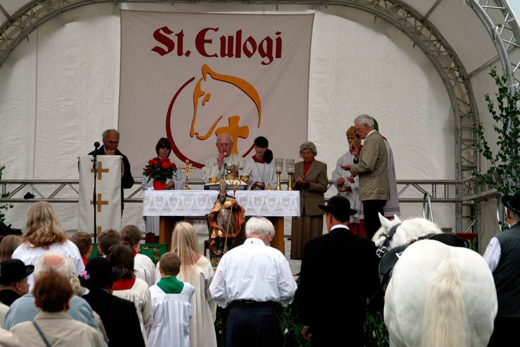 Fridolin Matt hielt den Festgottesdienst und weihte das St. Eulogibrot. Fridolin Matt hielt den Festgottesdienst und weihte das St. Eulogibrot.