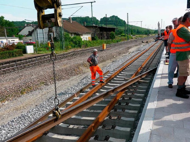 Gleisbauarbeiten im Bahnhof Schliengen.  | Foto: Katharina Meyer