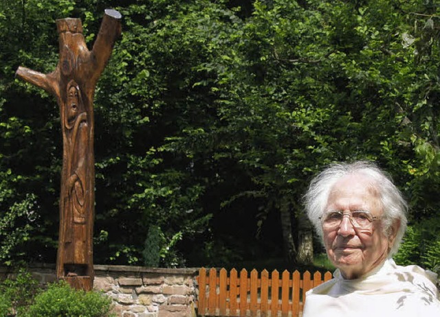 Goldene Verdienstmadaille fr Pater Donatus  | Foto: Aribert Rssel