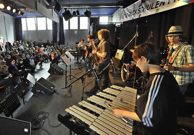 Schler der Jazz- und Rock-Schule zeigten am Sonntag, was sie drauf haben.  | Foto: michael bamberger