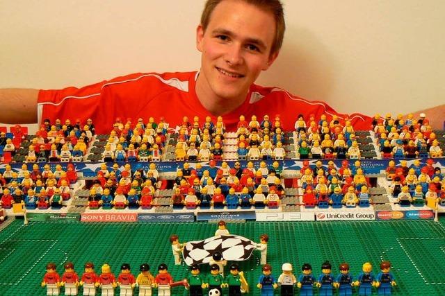 Schüler stellt mit Legofiguren WM-Spiele im Video nach