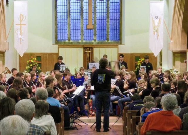 Vlkerverstndigung: Das Kirchenkonzert von Orchester und Bigband in Worthing.   | Foto: privat