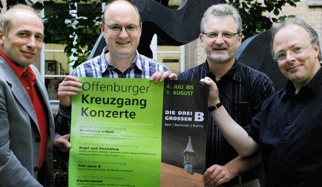 Die Macher der Kreuzgangkonzerte (von ...illi, Rolf Schilli und Martin Merker.   | Foto: Gertrude Siefke