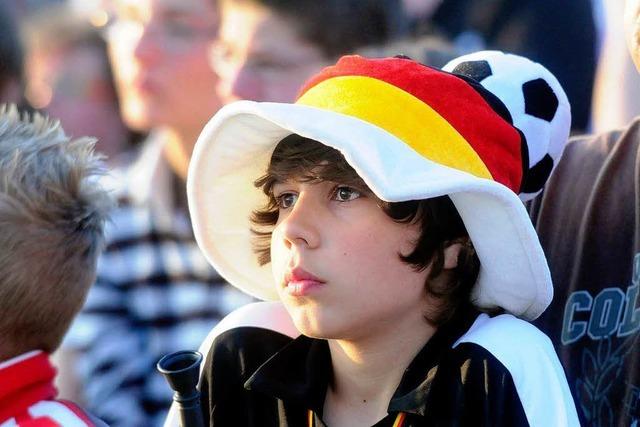 Fotos: Fans in Offenburg, Lahr und Ettenheim jubeln nach dem deutschen Sieg