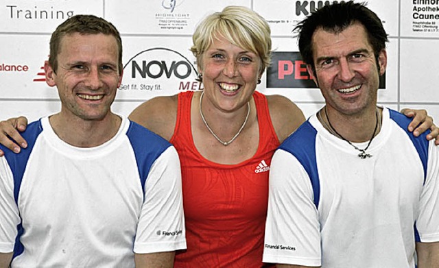 Laufender Schirmherr: Philipp Welte (r.) mit Christina Obergfll und Kai Burr.   | Foto: H. Burda Media