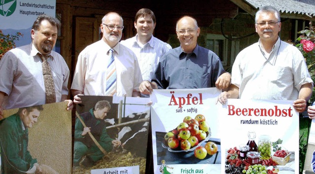 Von links: Dieter Blae (Abteilungslei...(Amt fr Landwirtschaft im Landratsamt  | Foto: RP