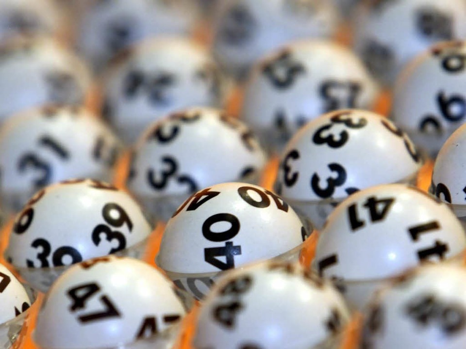 Wenig gewagt und viel gewonnen: Ein Lo...10 Euro und gewann 3,43 Millionen Euro  | Foto: ddp