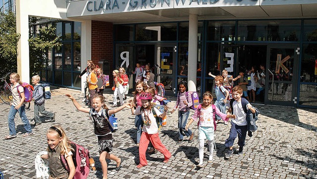 Das Beste sind die Schulferien: Grunds...r Clara-Grunwald-Schule im Rieselfeld   | Foto: Thomas Kunz (Archiv)