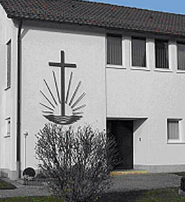 Neuapostolische Kirche in Hauingen mit dem Emblem der Glaubensgemeinschaft.   | Foto: BZ