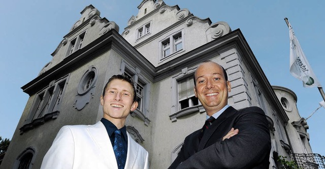 Bauen eine neue Hochschule auf: Marco Wlfle (links) und Robert Wetterauer  | Foto: ingo schneider